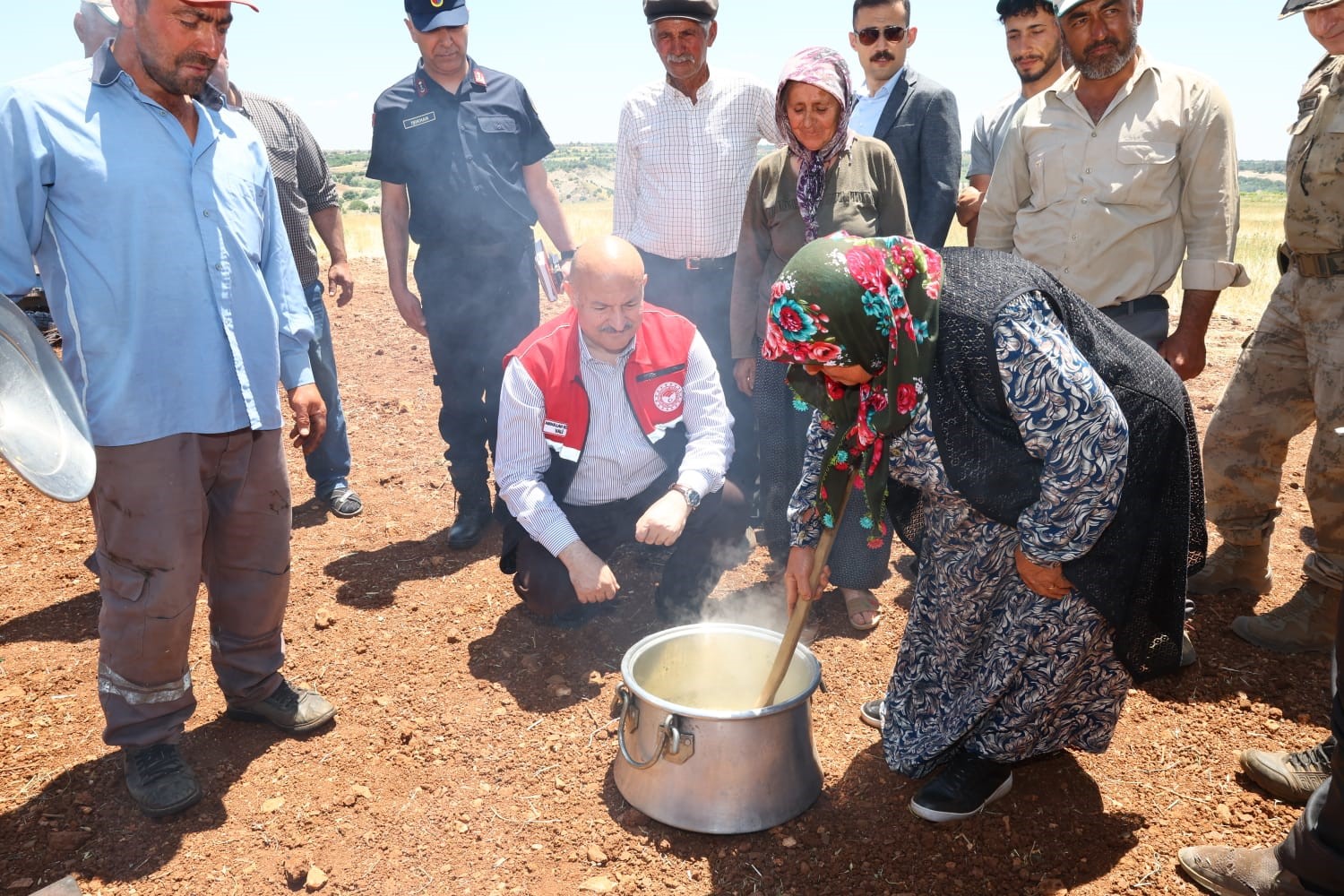 Asırlık lezzet firik bulgurunun hasadı başladı 8 asirlik lezzet firik bulgurunun hasadi basladi 4 nrK3dXb9