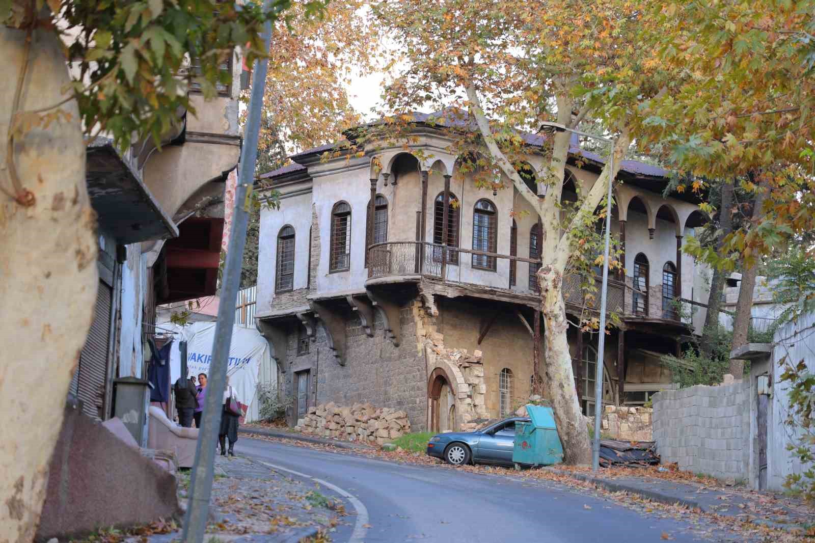 asirlik tarihi evler restorasyon bekliyor 0 seBgO2cZ