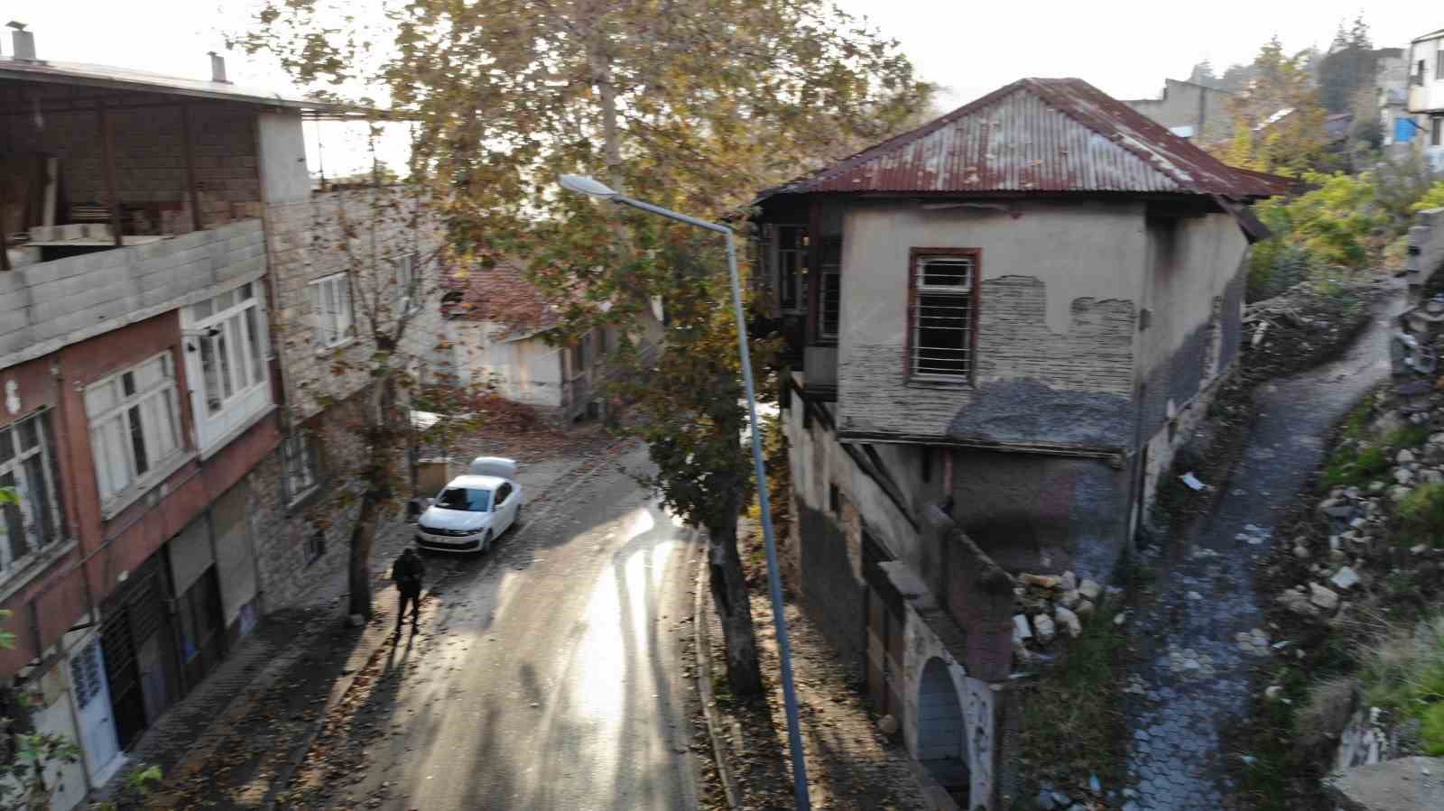 asirlik tarihi evler restorasyon bekliyor 3 Z2aRQlmD