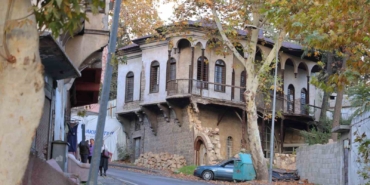asirlik-tarihi-evler-restorasyon-bekliyor-TeH8Q7YN.jpg