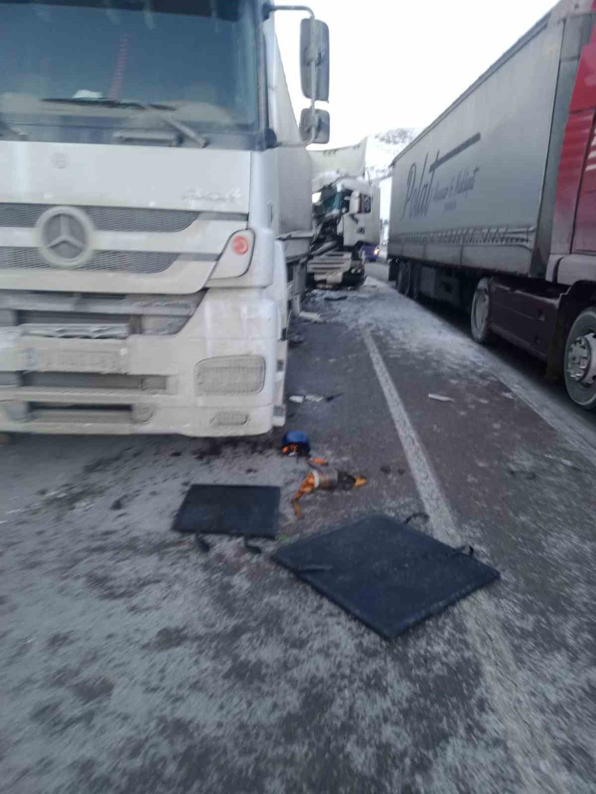 askalede trafik kazasi 1 CmOMZ1R9