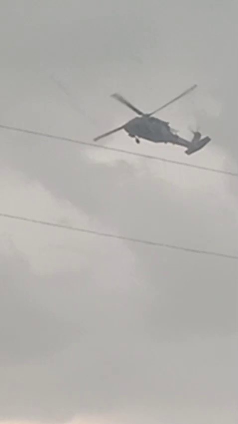askeri helikopter dolu ve yagmura yakalandi 1 Ahibz3UT