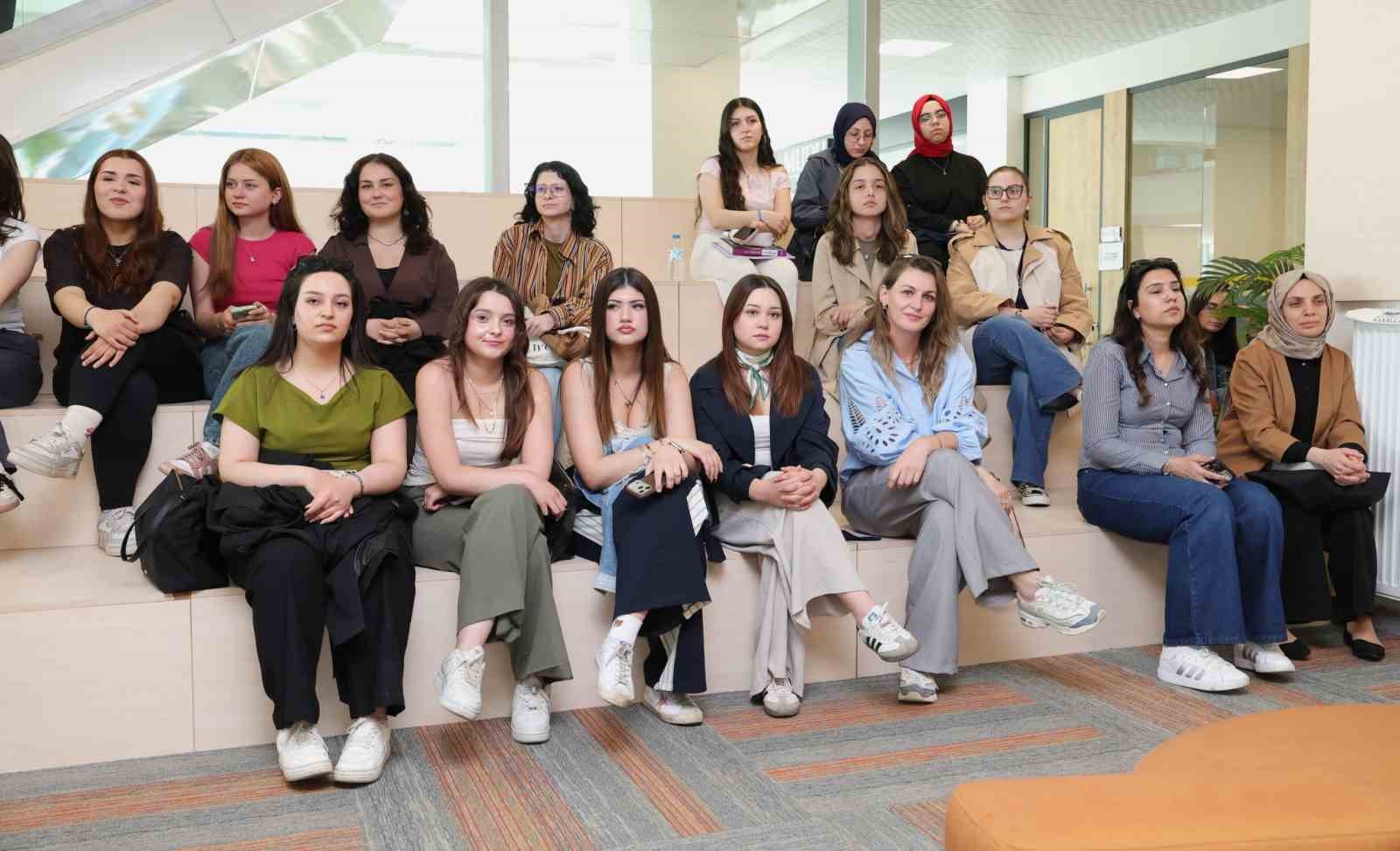 aslihan gurbuz osmangazide unutulmaz bir bulusmaya imza atti 1 FUvA5CvO