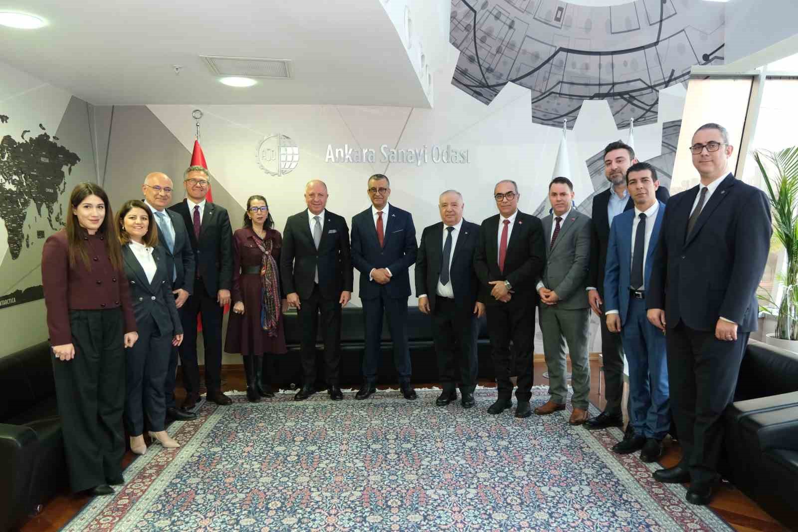 ASO Başkanı Ardıç: "2025 yılı itibarıyla Türkiye’nin Tunus’a ihracatı yaklaşık 1,2 milyar dolar, ithalatı seviyesindedir" 5 aso baskani ardic 2025 yili itibariyla turkiyenin tunusa ihracati yaklasik 12 milyar dolar ithalati q28rDTuz