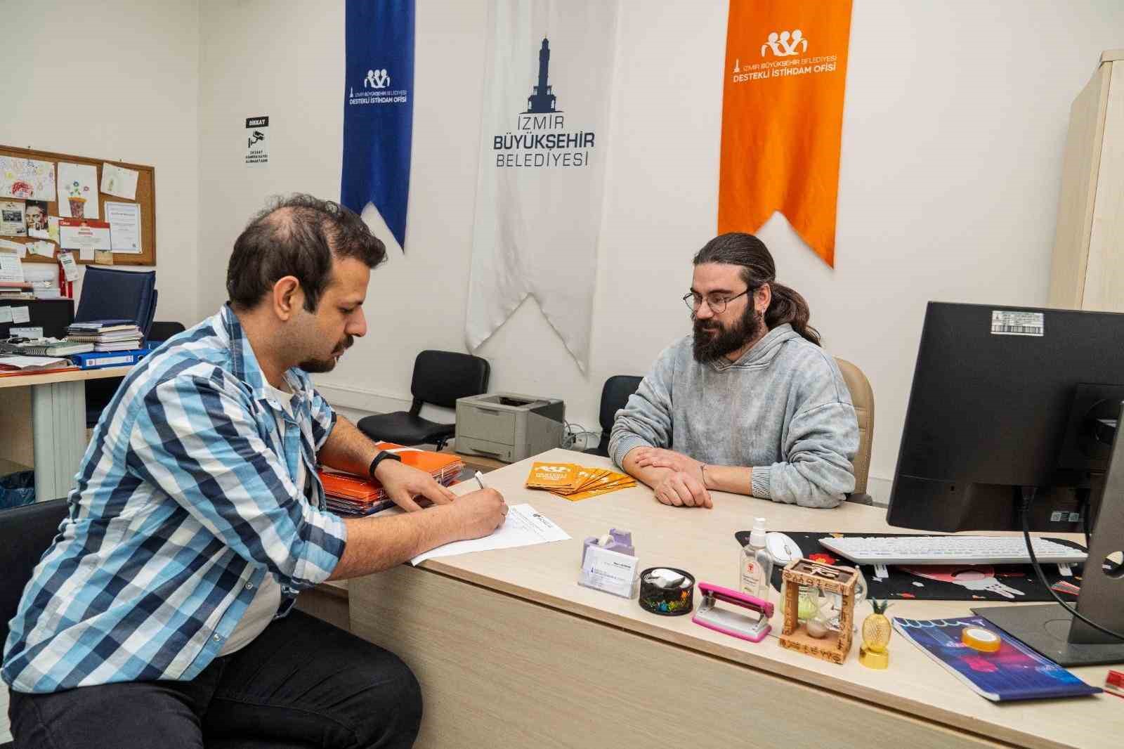 asperger sendromlu yuksek muhendis esrefpasa hastanesinde gorevde 0 XqYzjapA