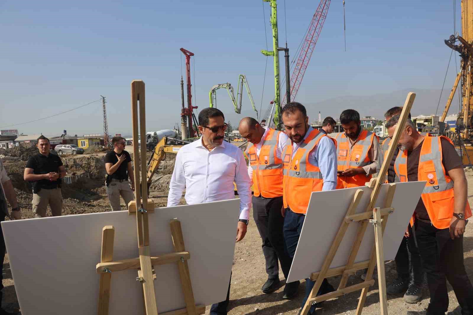 asrin felaketi sonrasi ulasim aginin guclendirildigi hatayda kilit kavsagin 2026 yili ocak ayinda hizmete