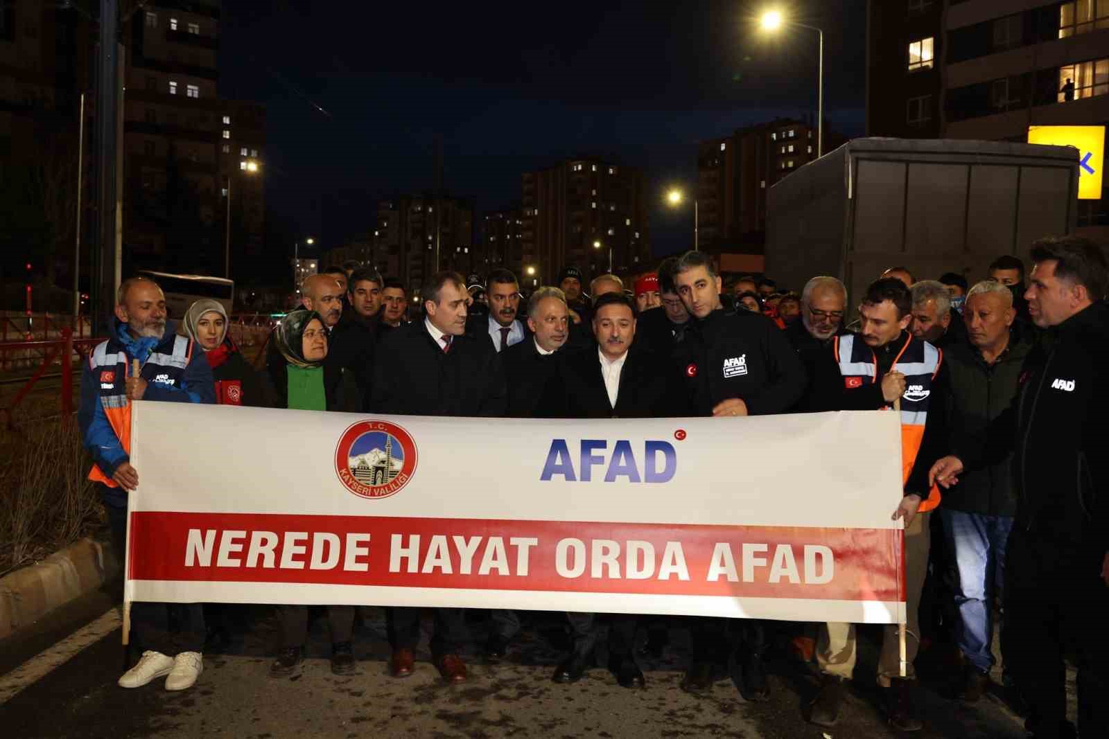 asrin felaketinin 3 yilinda kayseride sessiz yuruyus 6 d133PE9K