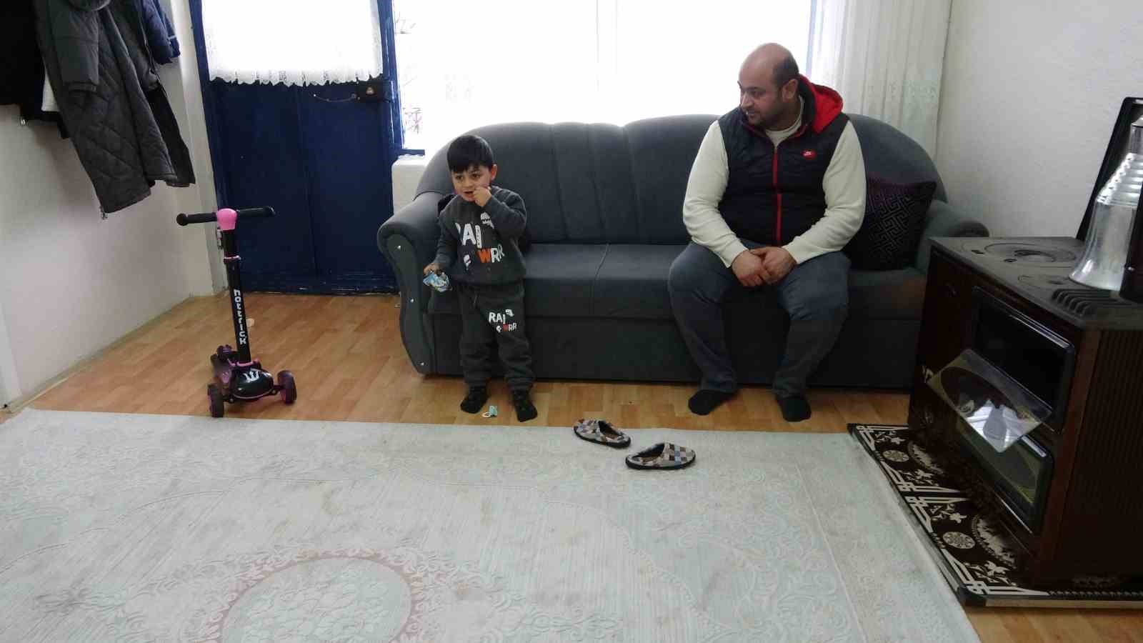 Asrın felaketinin simge bebeklerinden Korkmaz bebek şimdi 3 yaşında 6 asrin felaketinin simge bebeklerinden korkmaz bebek simdi 3 yasinda 2 NnkFIVH3