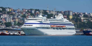 astoria-grande-yeniden-samsunda-rus-turistlerin-ilgisi-suruyor-4yM42JZS.jpg