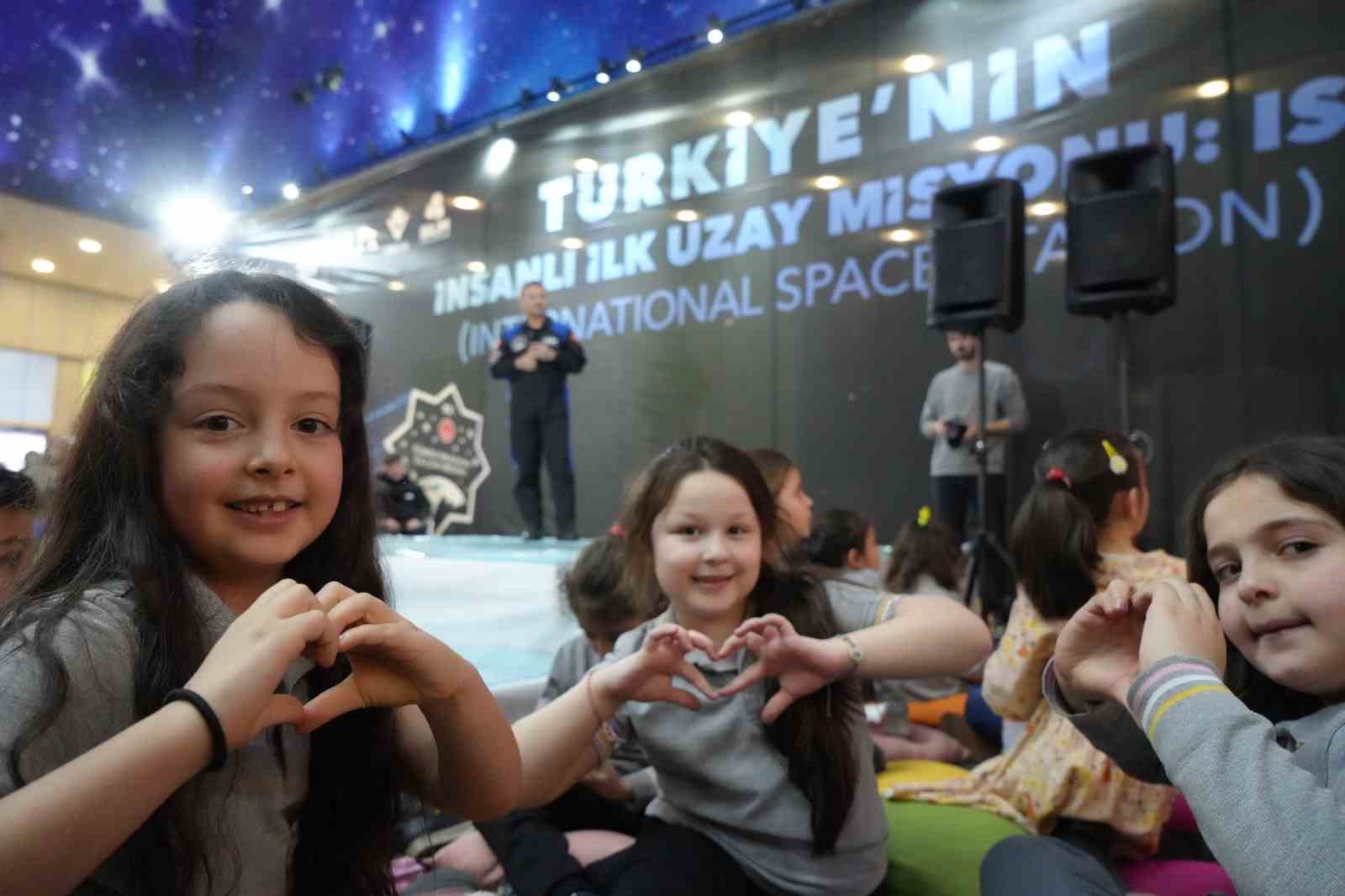 astronot alper gezeravci 2027de aya erisim noktasinda koyulmus hedefimiz var 9