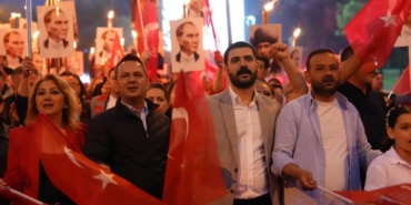 atasehirde-19-mayis-coskusu-meydanlara-tasti-OOpZ4D5k.jpg
