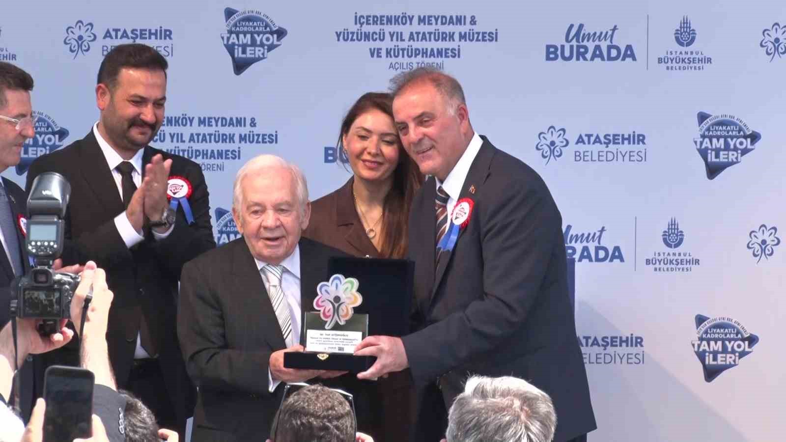 atasehirde yuzuncu yil ataturk muzesi ve kutuphanesi ile icerenkoy meydani acildi 4 fDaCwVnk