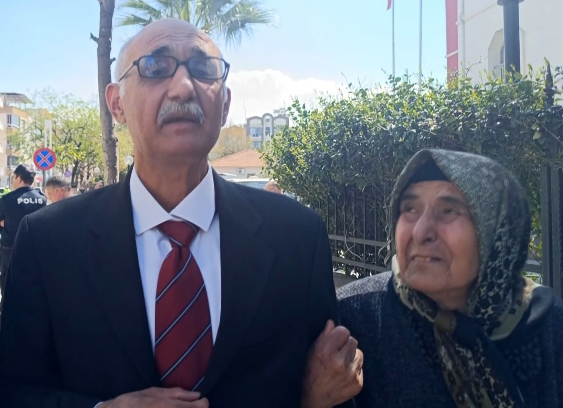 ataturke hakaret iddiasiyla yargilanan ogretmen beraat etti 3 q4jiTYgv