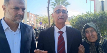 ataturke-hakaret-iddiasiyla-yargilanan-ogretmen-beraat-etti-SgVQGz4O.jpg