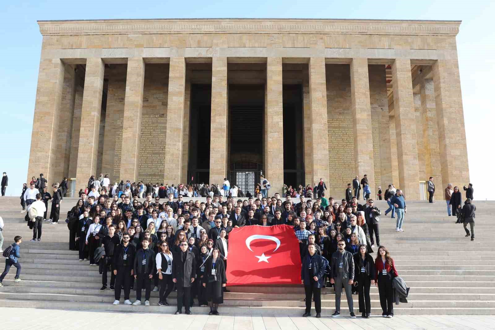 ataturke ozlem satirlara dokuluyor 4 WeYbmKQY