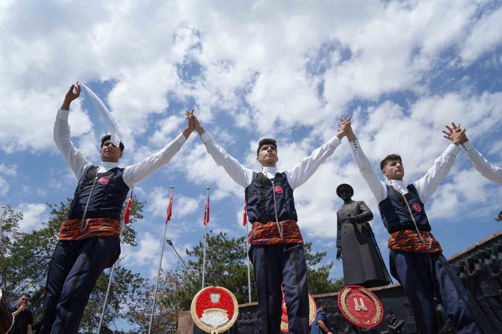 ataturkun erzuruma gelisinin 107nci yil donumu torenle kutlandi 5 CPiyEKBs