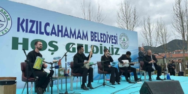 atiklardan-yaptiklari-muzik-aletleri-ile-konser-verdiler-p9lgKmTq.jpg
