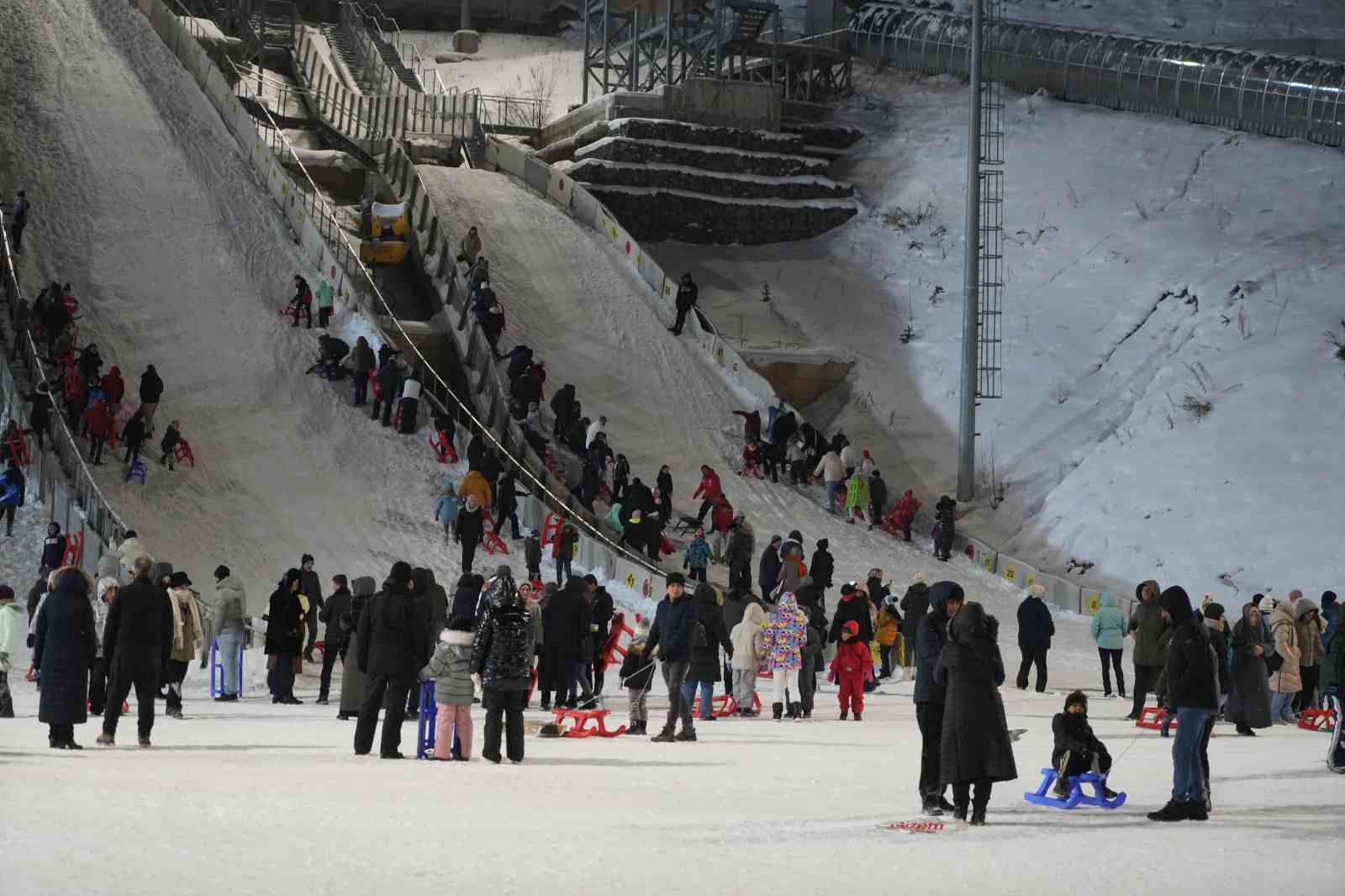 atlama kuleleri pistinde kizak keyfi 5