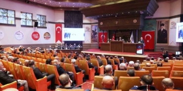 ato-baskani-baran-2026-yili-turkiye-ekonomisinin-daha-saglam-temellere-oturdugu-bir-yil-olacak-ArTLiTP7.jpg