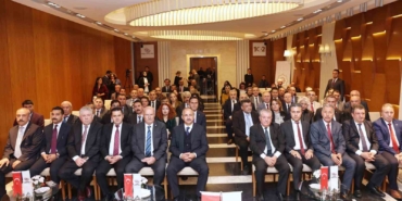 ato-baskani-baran-mesleki-egitim-bizzat-is-dunyasi-ile-ayni-masada-bulusuyor-qI3VfDkZ.jpg
