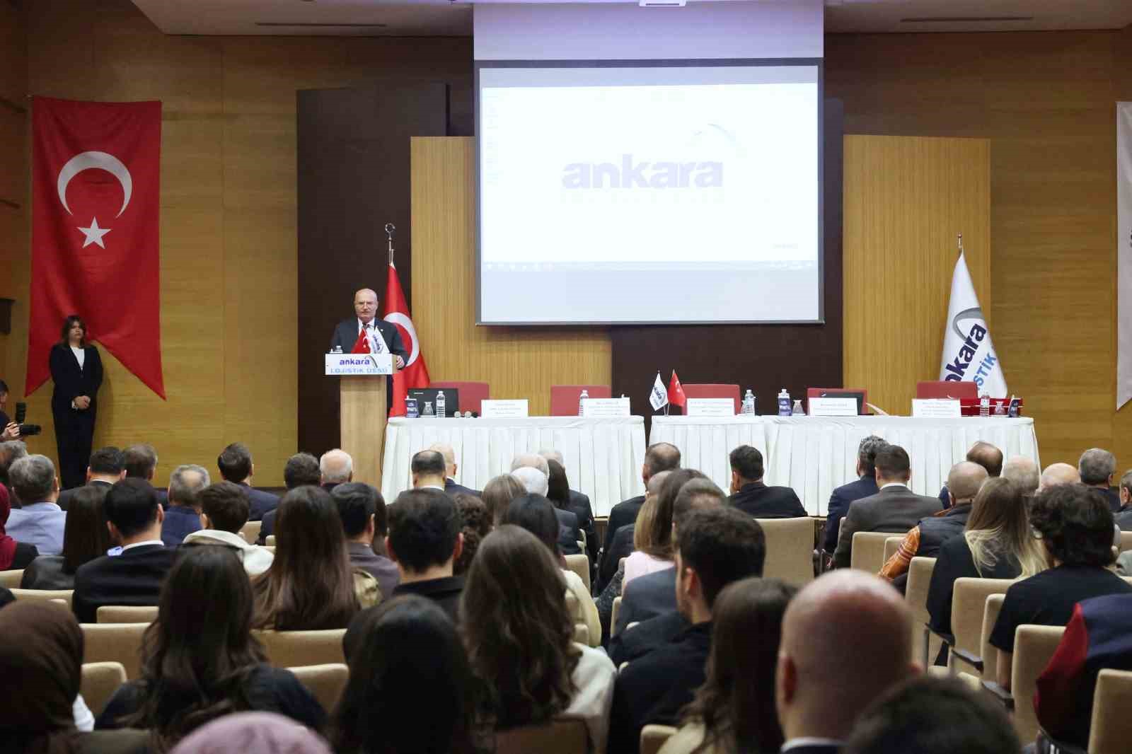 ATO Başkanı Baran: "Türkiye’nin kalbi Ankara, demiryolu ile karayolunu entegre ederek, ticaret ve lojistiği aynı potada eritiyor" 5 ato baskani baran turkiyenin kalbi ankara demiryolu ile karayolunu entegre ederek ticaret ve lojistigi eNeO34uB