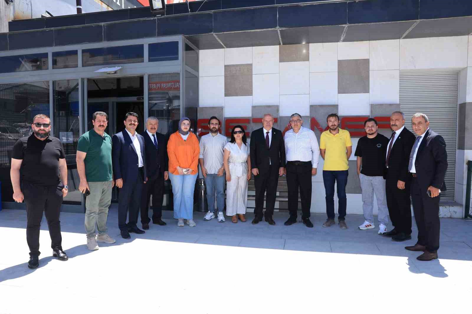 ato baskani baran yuvakoy mermerciler sitesinde sektor temsilcileriyle bir araya geldi 0 5cqyEctI