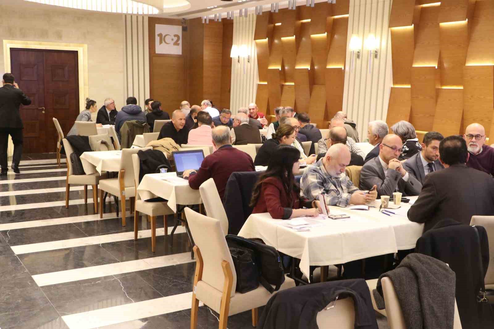 ato yonetim kurulu uyesi akca mesleki egitim uretimin niteligini ve toplumsal refahi dogrudan etkileyen KPPwRh81