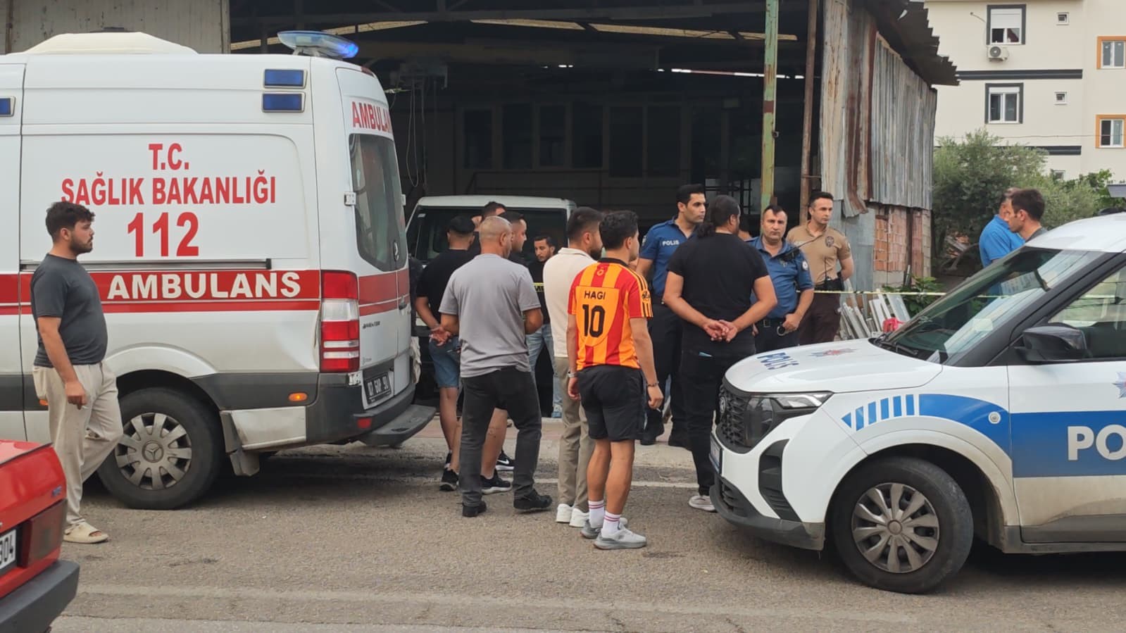 Atölyede başını mermere çarpan genç kadın hayatını kaybetti 7 atolyede basini mermere carpan genc kadin hayatini kaybetti 3 qseiZAXt