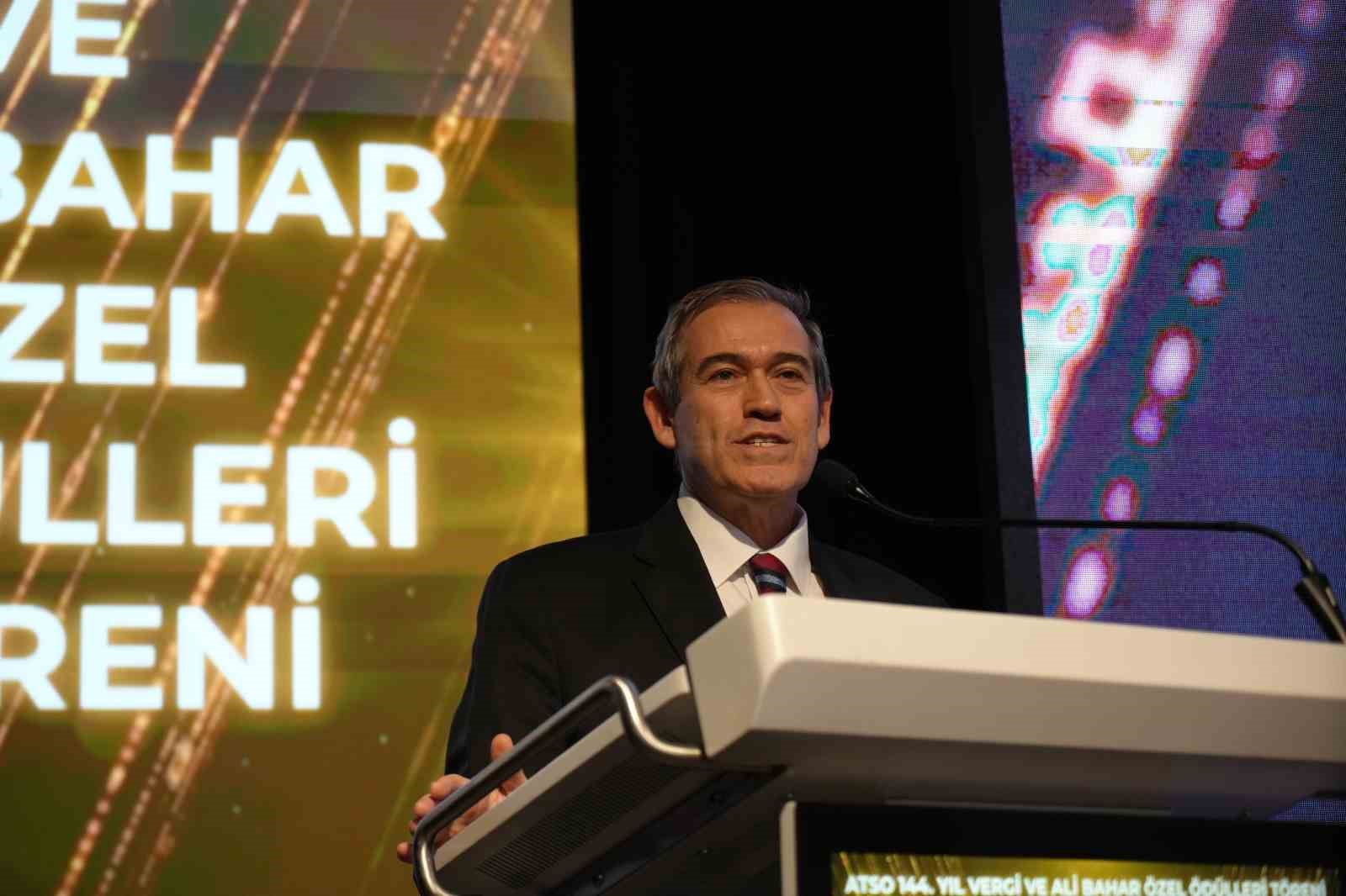 ATSO’nun 144. yılında ekonomi ve Antalya uyarısı: "Deniz trafiğimizi arttırarak, karayolu sıkışıklığımızı bir şekilde azaltalım" 4 atsonun 144 yilinda ekonomi ve antalya uyarisi deniz trafigimizi arttirarak karayolu sikisikligimizi bir sekilde DIy2PVSt