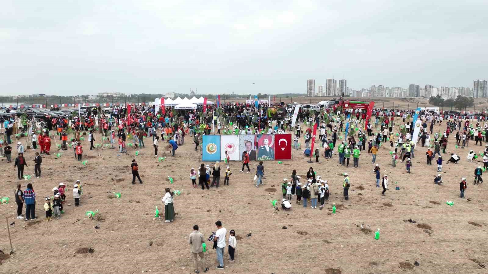 ATÜ yeşil kampüs olma yolunda ilerliyor: Dikilen fidan sayısı 22 bin 500’ü buldu 5 atu yesil kampus olma yolunda ilerliyor dikilen fidan sayisi 22 bin 500u buldu 1 1zvMK6e3