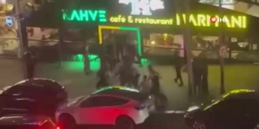 avcilarda-hareketli-gece-polis-ekipleri-bicakli-kavgaya-havaya-ates-acarak-mudahale-etti-Nk3ukBTa.jpg