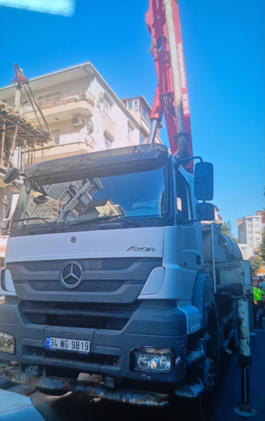 avcilarda izinsiz sokak kapatan insaat firmalarina ceza 0 eUj76AhO