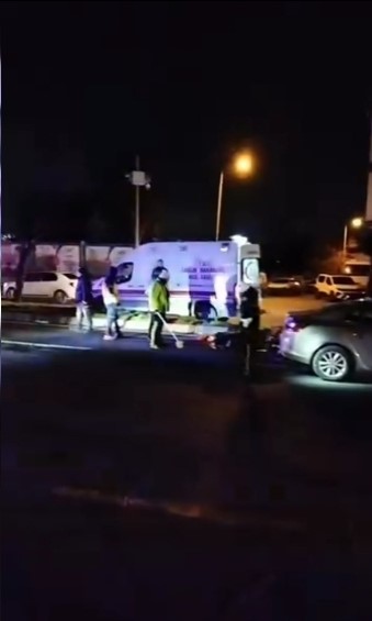 Avcılar’da karşıdan karşıya geçen engelli genç, araba çarpması sonucu hayatını kaybetti 4 avcilarda karsidan karsiya gecen engelli genc araba carpmasi sonucu hayatini kaybetti 0 aKaLXZgR