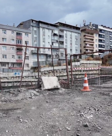 avcilarda-katli-otopark-insaatinda-calisan-isci-15-metreden-asagi-dustu-8Wkvka9e.jpg