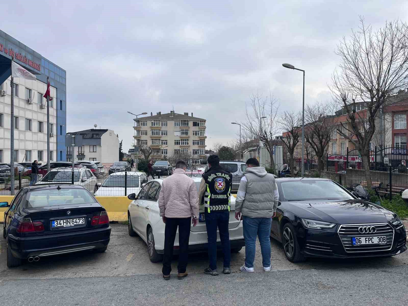 avcilarda makas atan suruculere 192 bin tl ceza kesildi ehliyetlerine el konuldu 0 3vTiM2ew