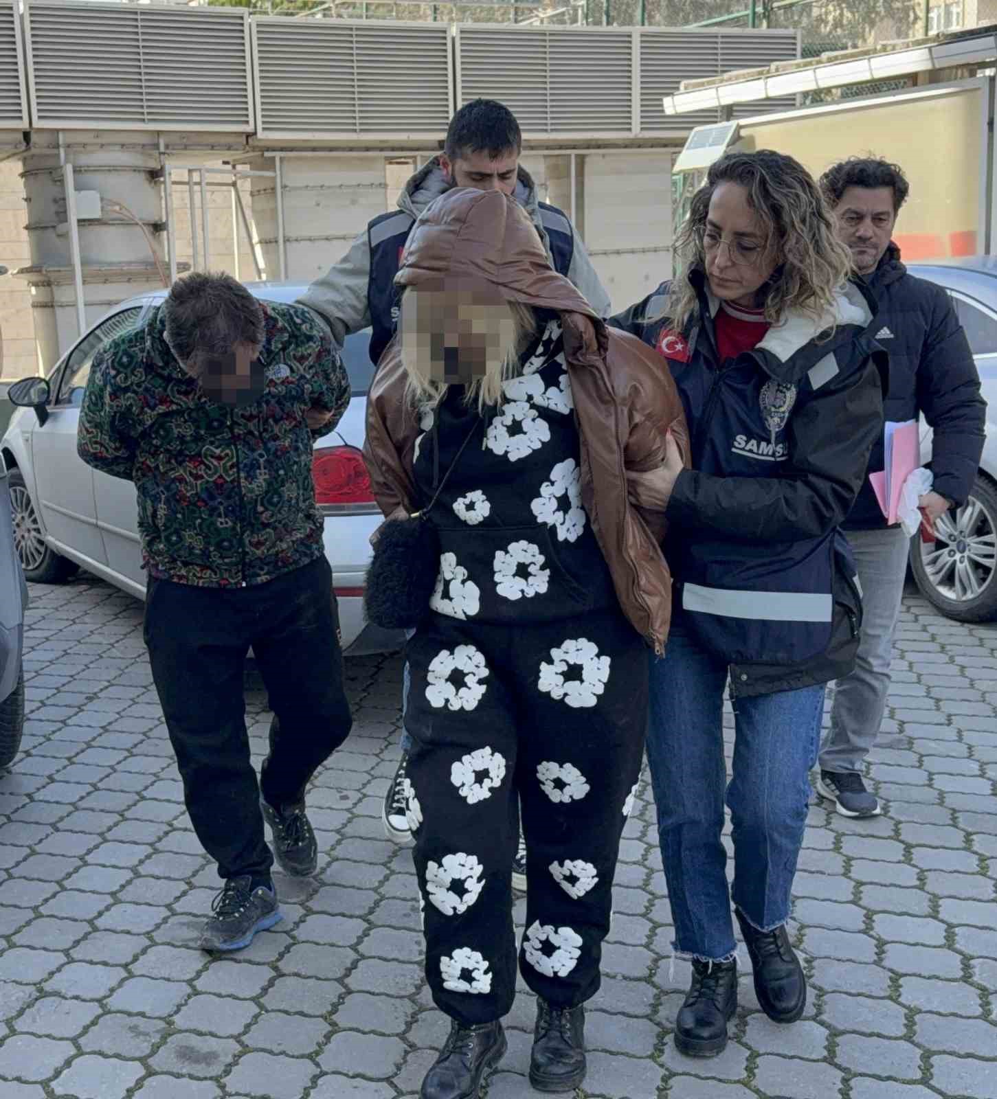avmde kuyumculardan hirsizlik yapan 2 kisi adliyeye sevk edildi 5 DiYvyDmv