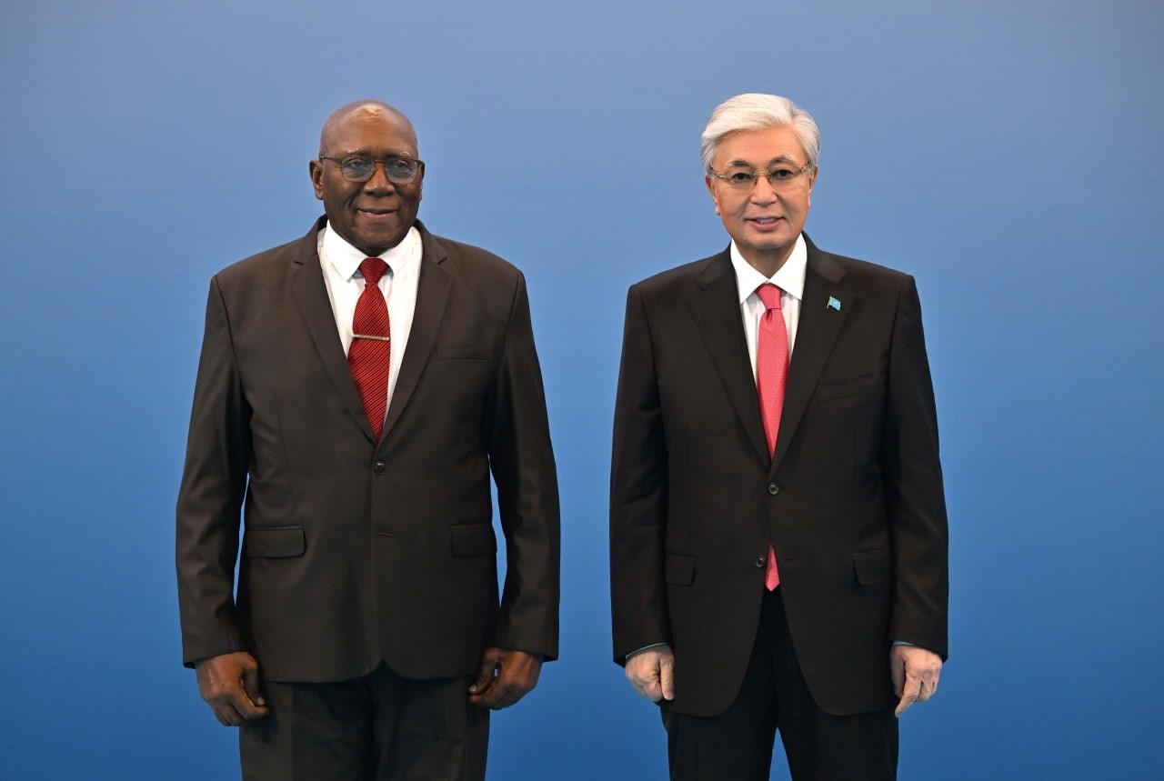 Avrasya Ekonomik Birliği üyesi ülkelerin liderleri Astana’da bir araya geldi 10 avrasya ekonomik birligi uyesi ulkelerin liderleri astanada bir araya geldi 6 eCGeCM8e