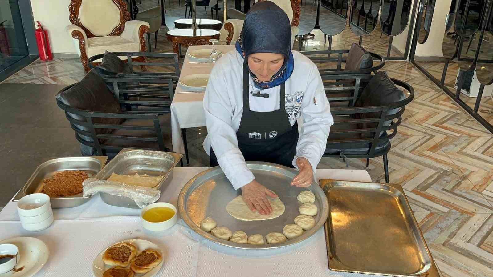 avrupa birliginden tescilli kaytaz boregi el maharetiyle lezzet buluyor 2 5ku3Fmuj