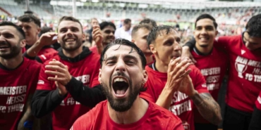 avrupa-futbolunda-bu-sezon-on-yillarca-suren-sampiyonluk-hasretleri-bitti-MZ1lsrr5.jpg