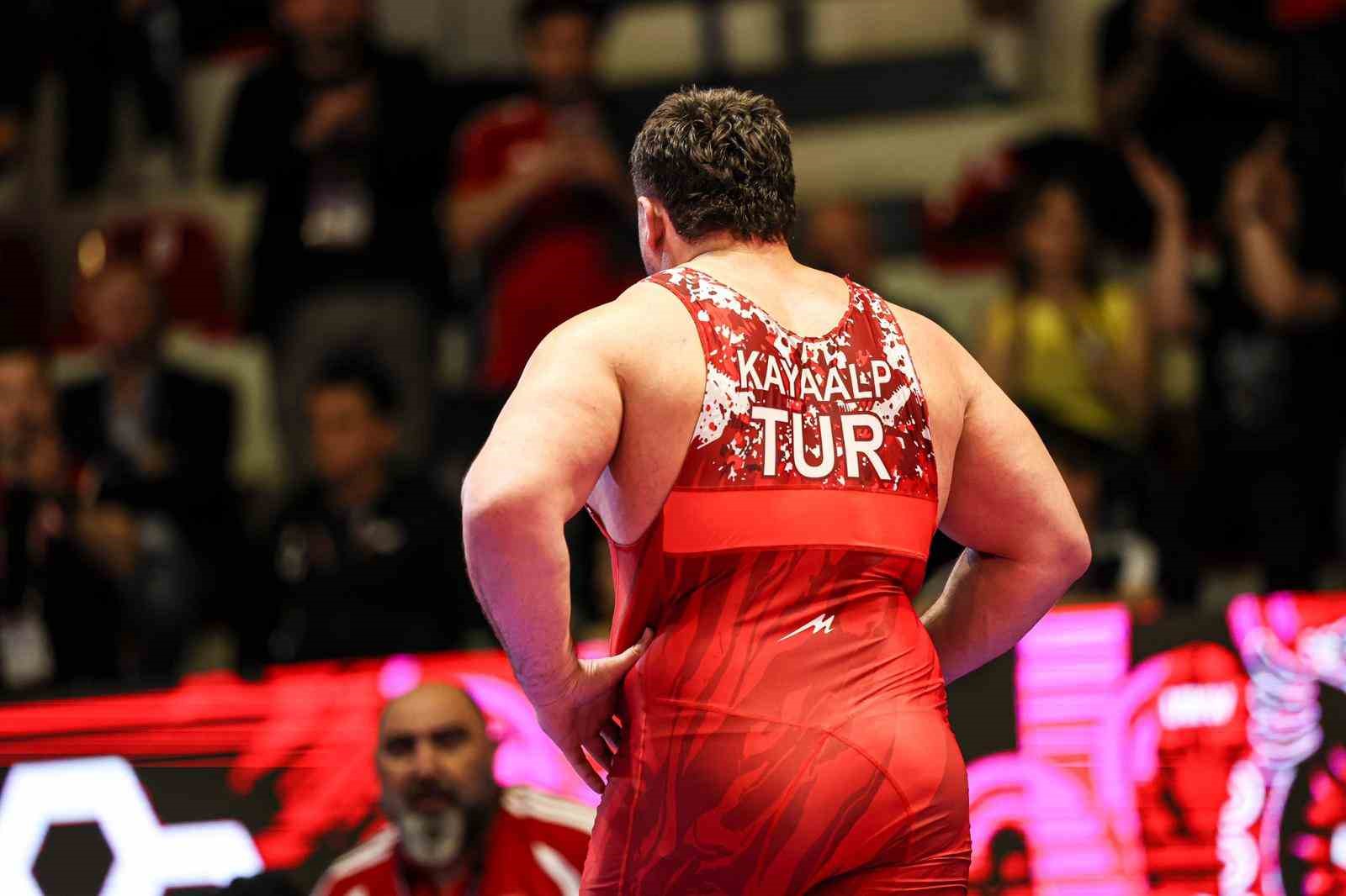 avrupa gures sampiyonasinda 3 yari final 0 yZbEcgi5