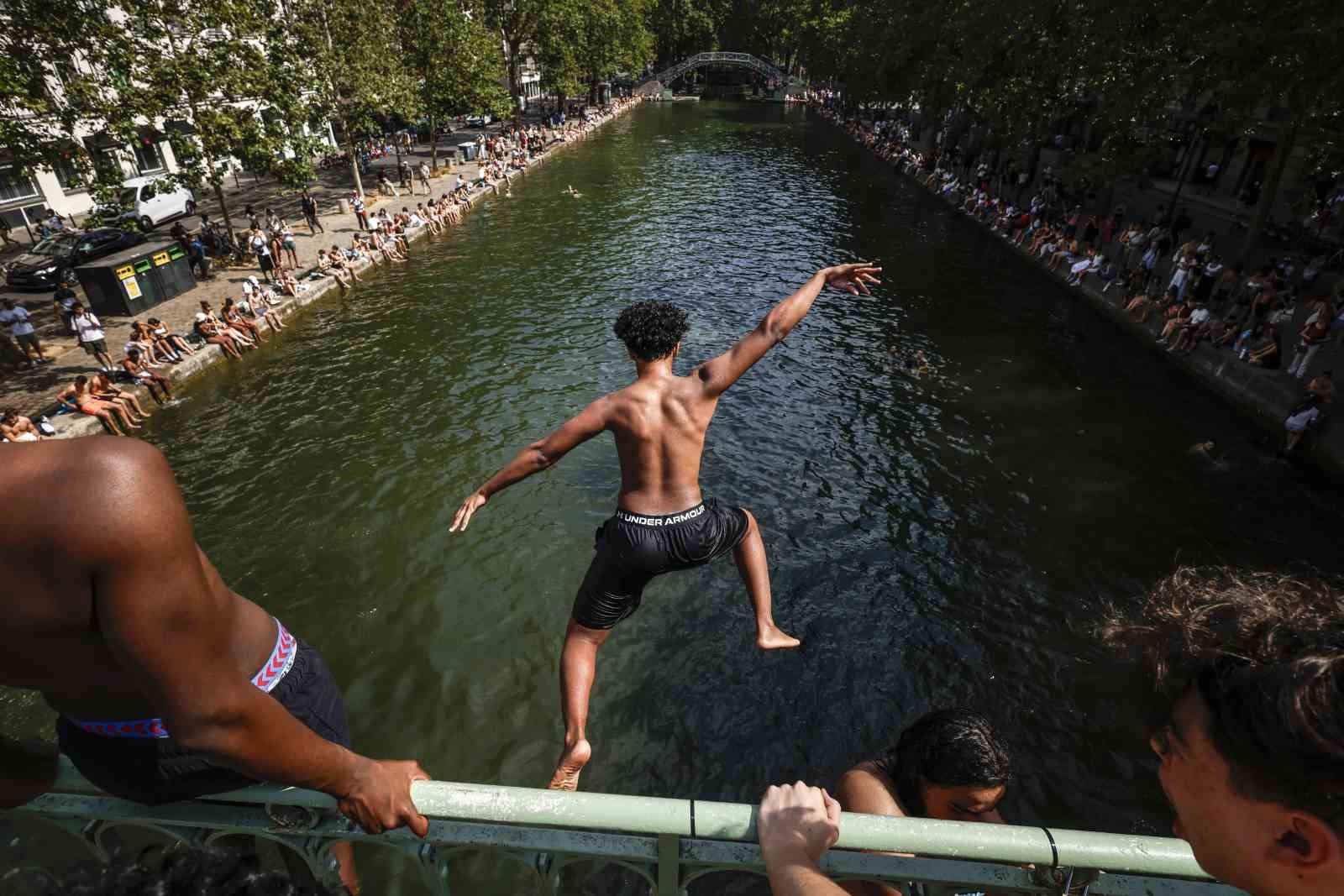 avrupa kavruluyor fransada 50 ispanyada 212 can kaybi 0 W8ZY9k4S