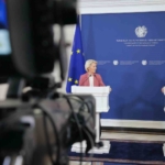 avrupa-komisyonu-baskani-leyen-pasinyan-ile-gorustu-RymexNOs.jpg