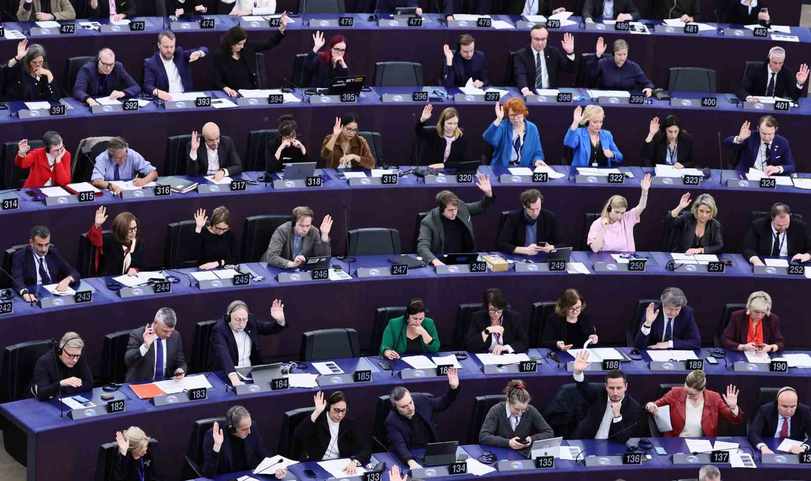 avrupa parlamentosu rus gazinin ithalatini yasaklama planini onayladi 1 q8KROH32