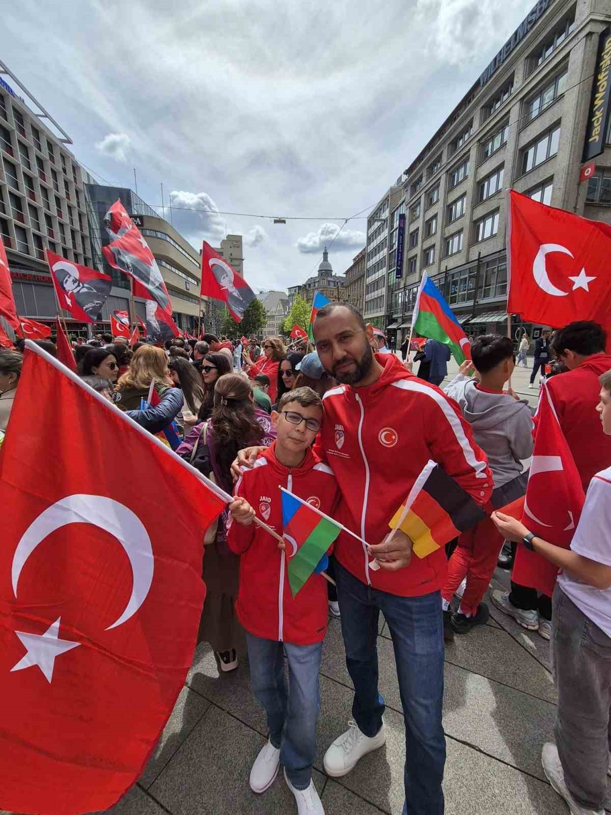 avrupa turk futbol federasyonundan stuttgartta turk kultur gunleri etkinligi 4 yQhdnwm9