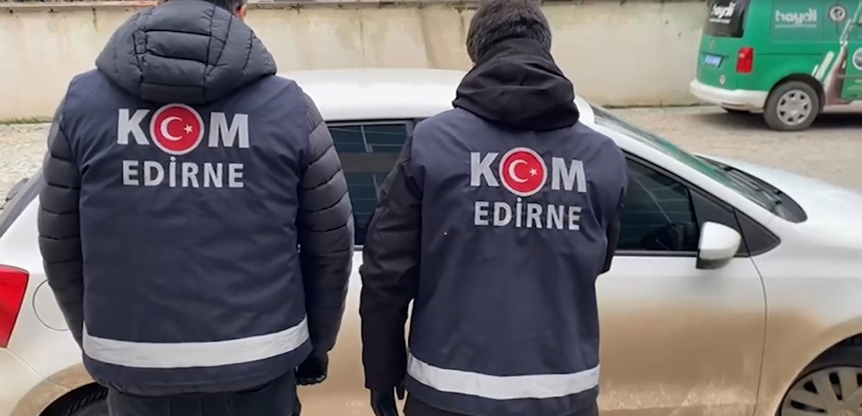 avrupadan kacak getirilen 128 el sanati eser ele gecirildi 2 U85DQdyE