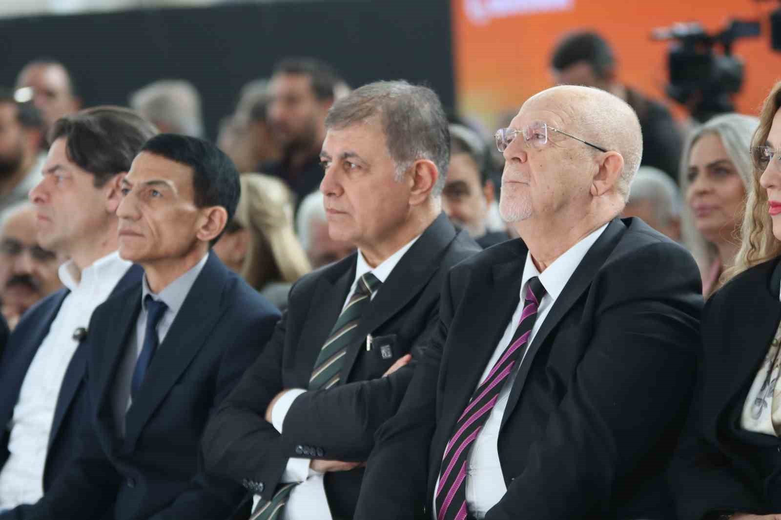 avrupanin dev tarim fuari agroexpo izmirde kapilarini acti 6 su1rZd6r