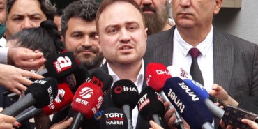 avukat-uregen-genel-baskanimiz-su-an-kemal-kilicdarogludur-vVxgAmIH.jpg