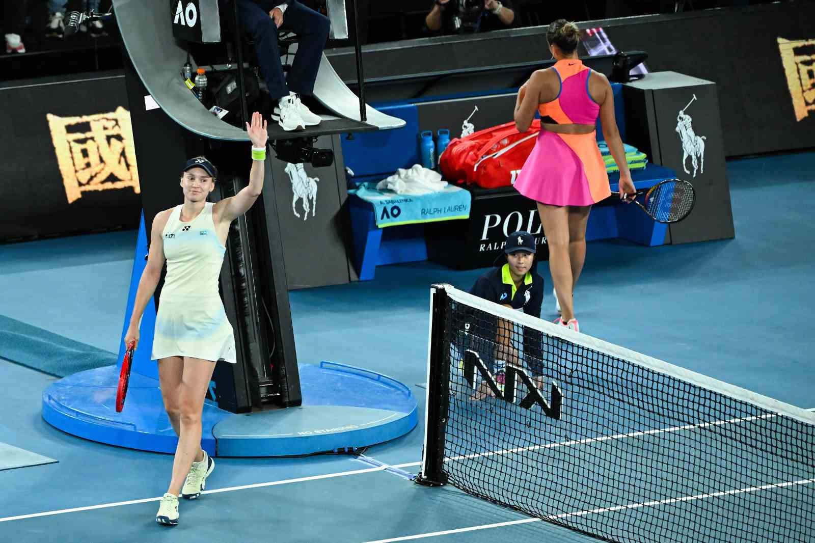 avustralya acik tek kadinlarda sampiyon elena rybakina 4 bFM118PQ