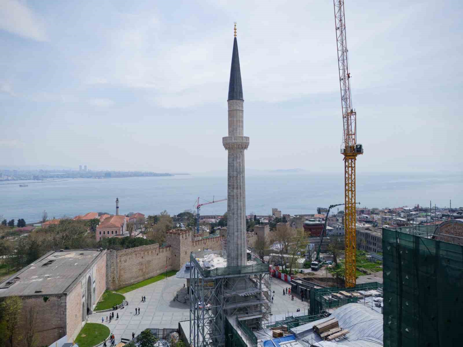 ayasofyanin kuzeydogu minaresinde restorasyon tamamlandi 1 Yh7Dp1W6