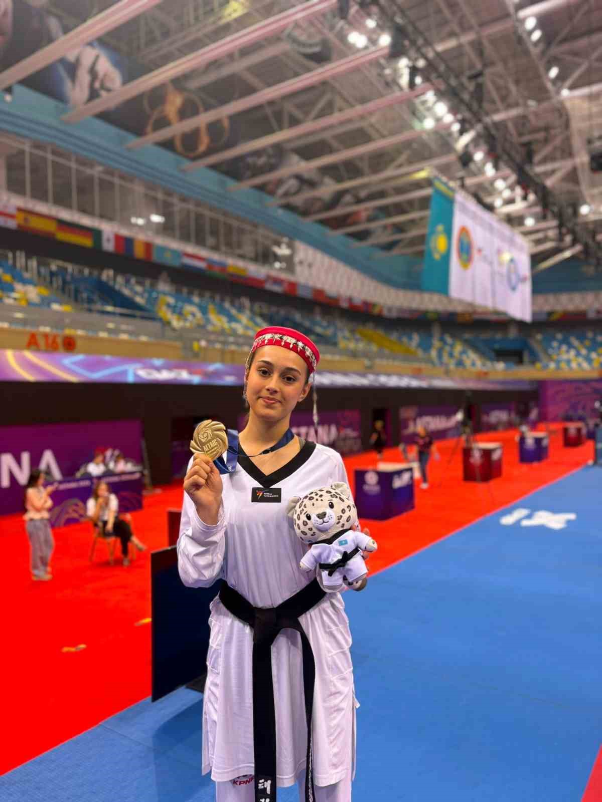 aybike trabzonun kazakistandaki altin gururu oldu 2 RAGH1Rrk